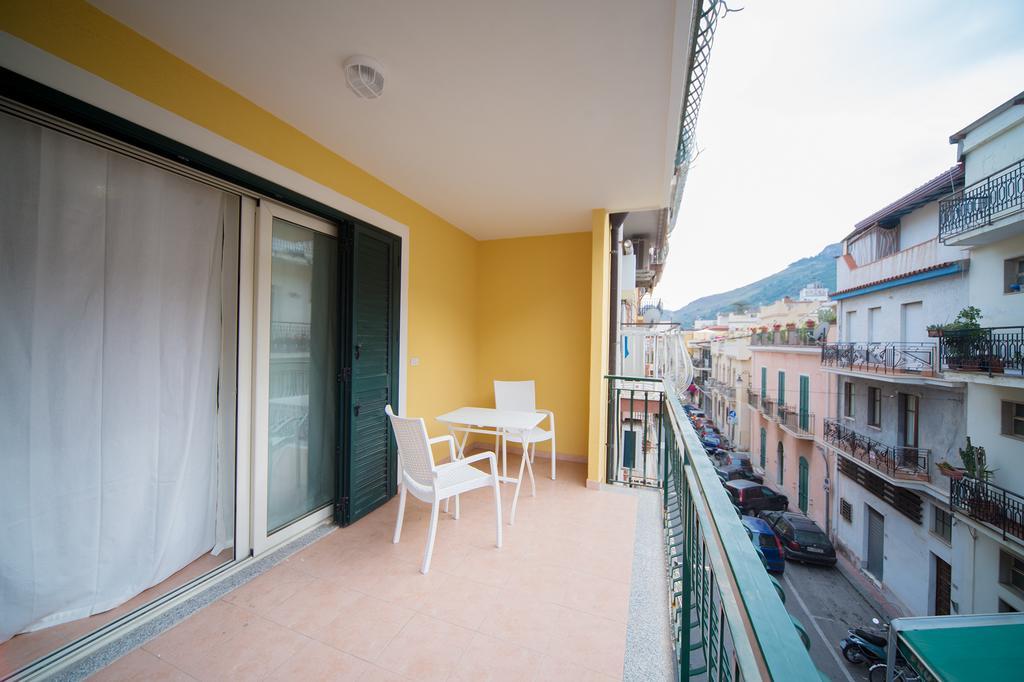 Milly House Apartment Letojanni Exterior photo